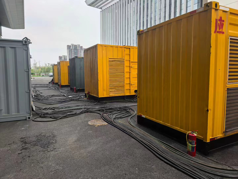 鄂托克不同季节柴油发电机组保养有哪些注意事项?