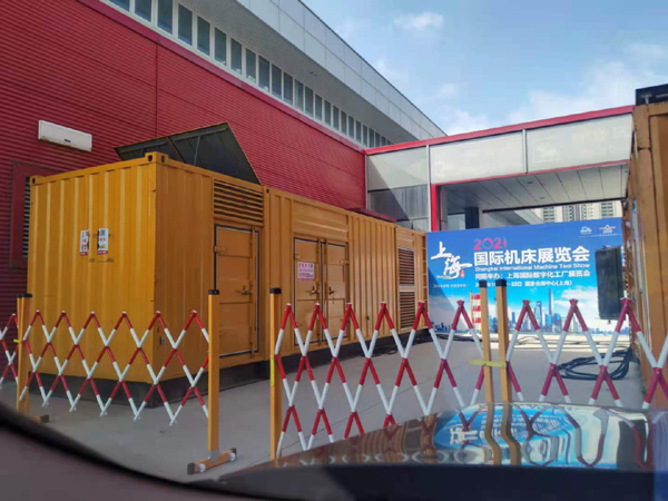 鄂托克出租发电机-柴油发电机和汽油发电机哪个更好一些?