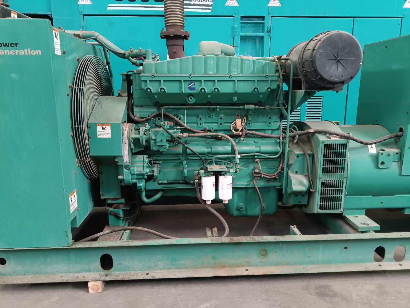 鄂托克过载会对 600kW 柴油发电机组造成哪些损害？